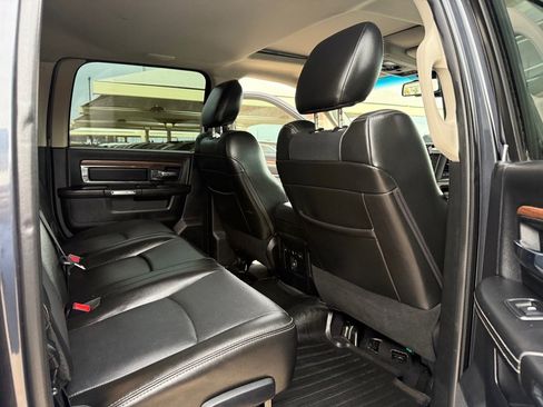 Used 2013 RAM 2500 Laramie w/ Convenience Group image 20
