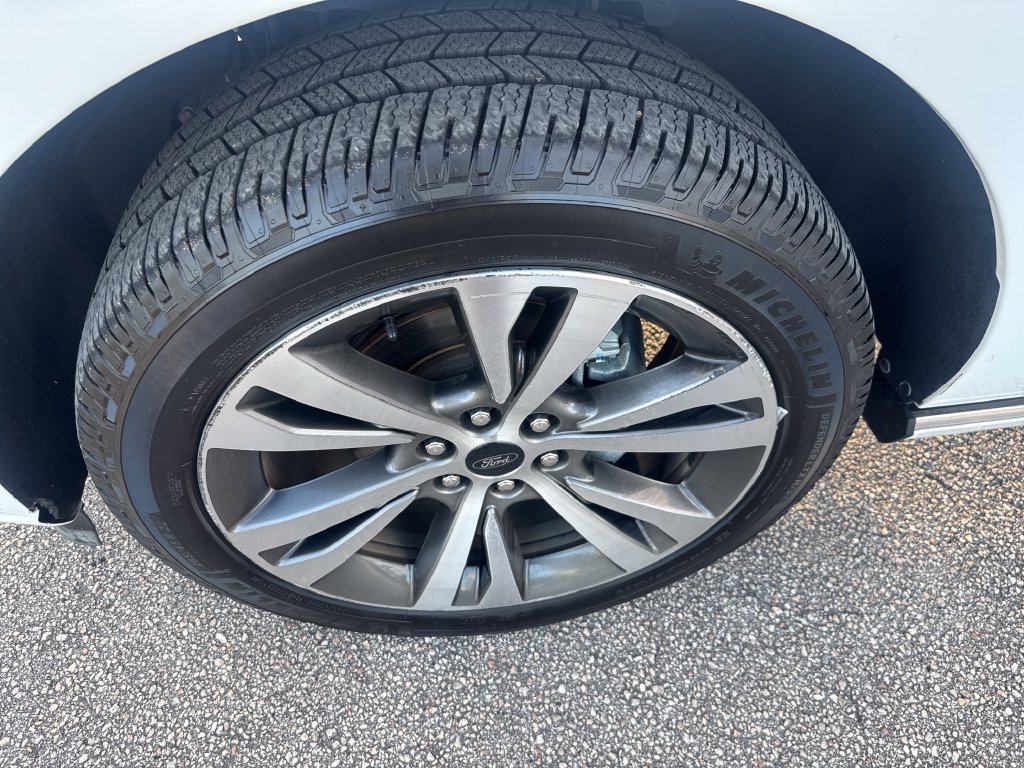 Used 2020 Ford Expedition Platinum RWD image 15