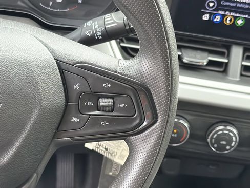 Used 2024 Chevrolet Trax LS w/ Driver Confidence Package FWD image 25