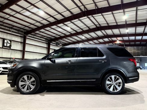 Used 2018 Ford Explorer Limited AWD/4WD image 8