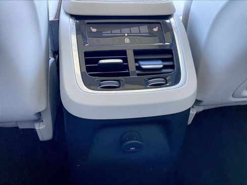 Used 2023 Volvo XC90 T8 Plus w/ Protection Package Premier image 38