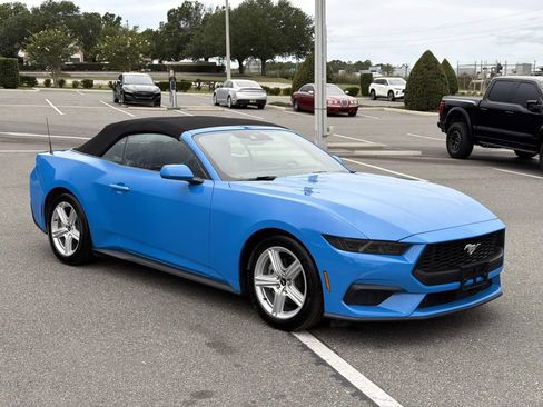 Used 2026 Ford Mustang Premium RWD image 10