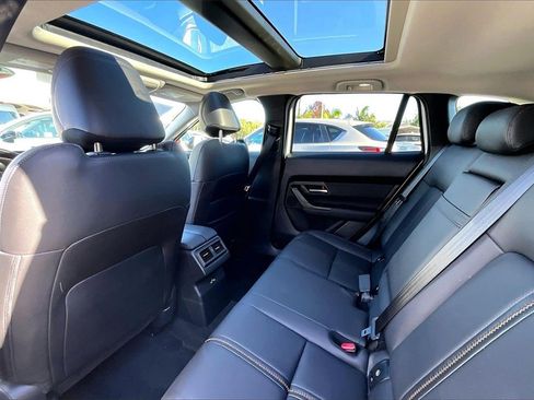 Certified 2025 MAZDA CX-50 AWD 2.5 Hybrid w/ Premium Pkg image 16