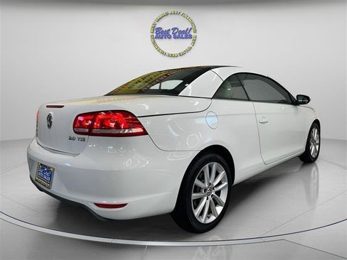 Used 2015 Volkswagen Eos Komfort FWD image 6