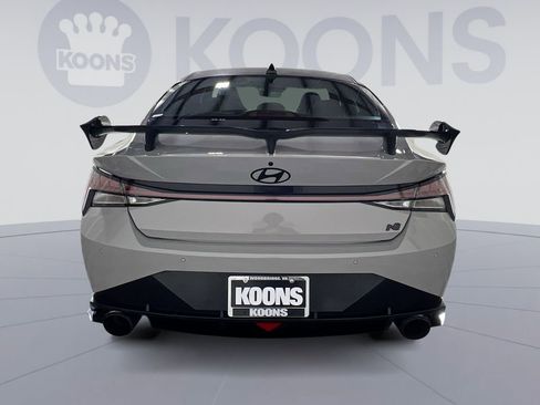 Used 2022 Hyundai Elantra N image 5