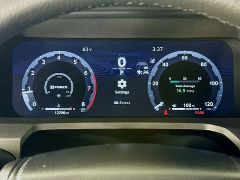 Certified 2024 Toyota Tacoma TRD Sport image 12