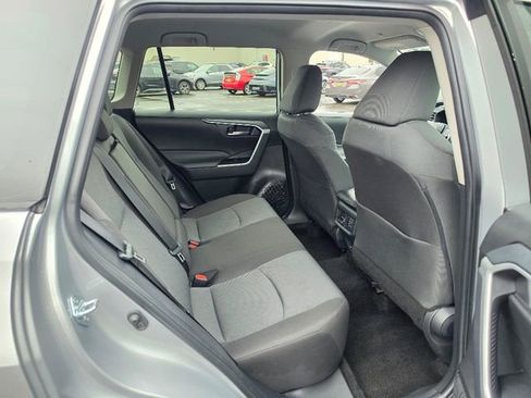Used 2025 Toyota RAV4 XLE image 14