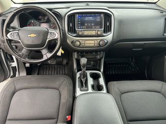 Used 2022 Chevrolet Colorado LT w/ Fleet Safety Package video 2