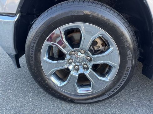 Used 2022 RAM 1500 Big Horn RWD image 17