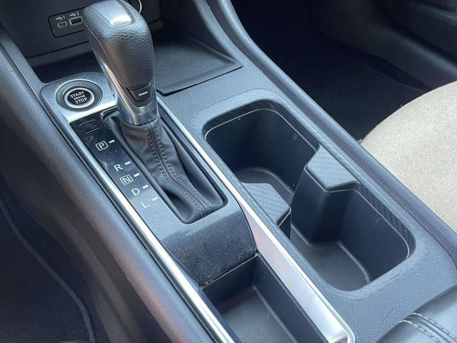 Used 2020 Nissan Sentra SV FWD image 11