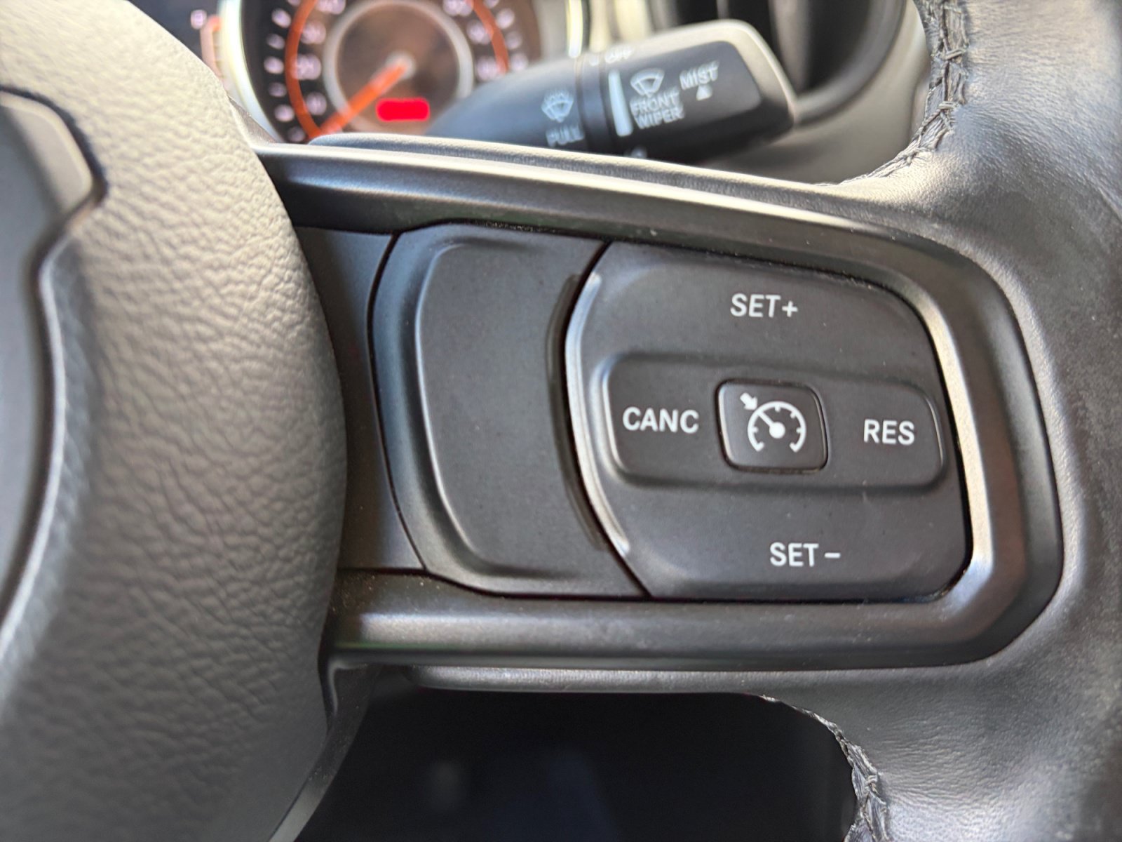 Used 2021 Jeep Gladiator Sport AWD/4WD image 25