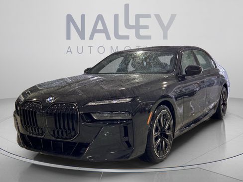 Used 2026 BMW 750e xDrive w/ Executive Package AWD/4WD image 1