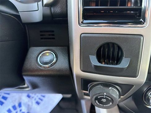 Used 2019 Ford F150 Lariat image 24
