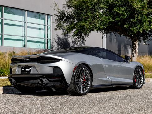 Used 2022 McLaren GT image 47