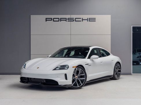 Used 2025 Porsche Taycan GTS image 1
