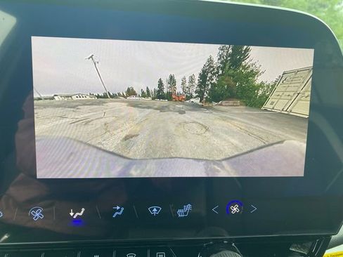 New 2024 Chevrolet Blazer EV LT image 30