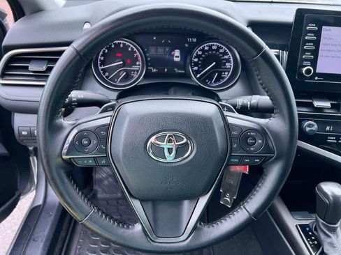 Used 2021 Toyota Camry SE AWD/4WD image 14