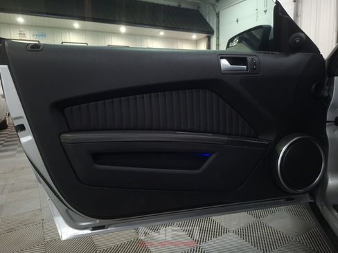 Used 2012 Ford Mustang Shelby GT500 RWD image 35