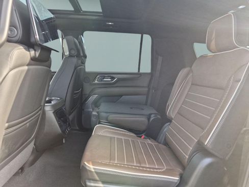 New 2026 GMC Yukon XL Denali Ultimate AWD/4WD image 25