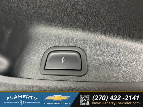 Used 2024 Chevrolet Traverse RS w/ LPO, Floor Liner Package AWD/4WD image 24