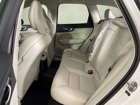 Used 2024 Volvo XC60 T8 Plus w/ Protection Package image 33