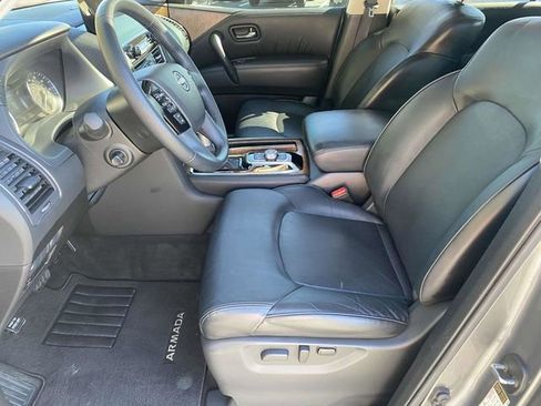 Used 2022 Nissan Armada SL w/ Captain's Chairs Package image 17