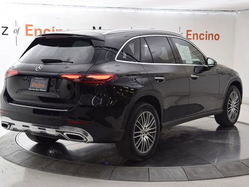 Certified 2026 Mercedes-Benz GLC 300 image 6