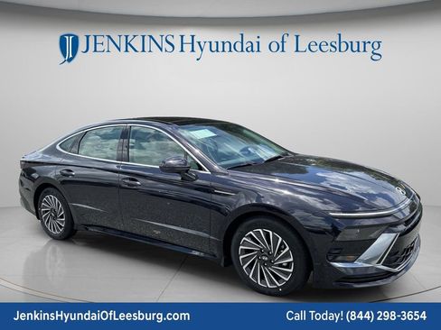 New 2026 Hyundai Sonata SEL FWD image 1