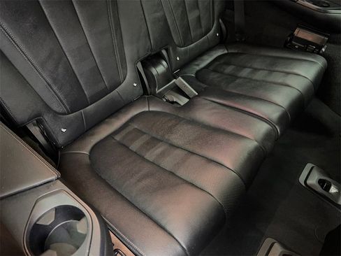 Used 2021 BMW X7 xDrive40i w/ Premium Package image 42