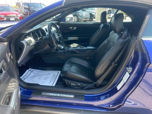 Used 2016 Ford Mustang Premium w/ Equipment Group 201A RWD image 12