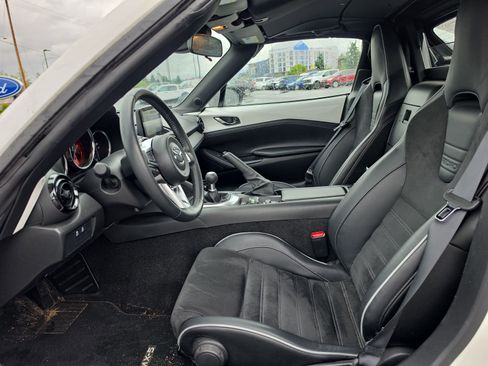 Used 2021 MAZDA MX-5 Miata RF Club w/ Brembo/BBS Recaro Package RWD image 8