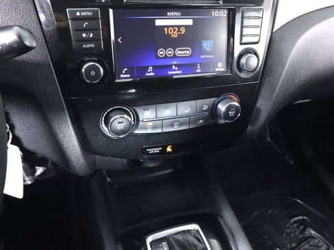 Used 2020 Nissan Rogue Sport S w/ Appearance Package image 15