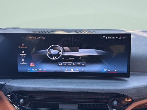 New 2026 BMW 330i Sedan w/ Premium Package image 13