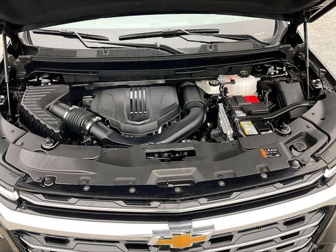 Used 2025 Chevrolet Traverse High Country image 30