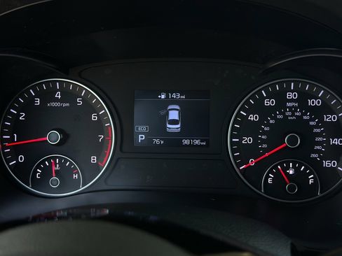 Used 2020 Kia Optima LX image 36