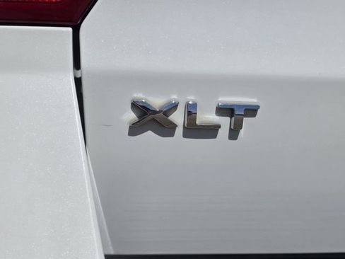 Used 2020 Ford Expedition Max XLT w/ Equipment Group 202A image 35