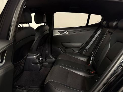 Used 2018 Kia Stinger GT AWD/4WD image 27