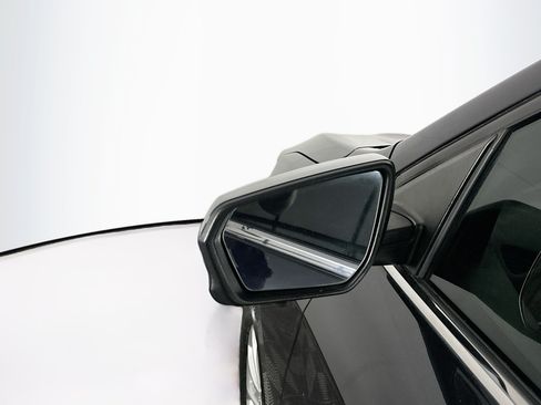 Used 2020 Chevrolet Equinox LT FWD image 16
