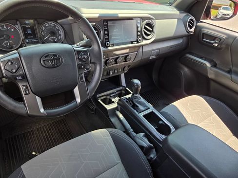 Certified 2023 Toyota Tacoma TRD Off-Road w/ Technology Package RWD image 8