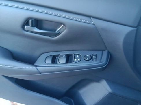 New 2025 Nissan Sentra S image 15