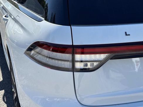 New 2026 Lincoln Aviator Black Label w/ Black Label Special Edition AWD/4WD image 11