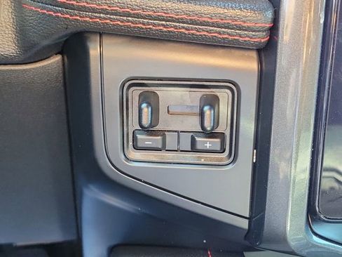 Certified 2022 Ford Expedition Limited image 11