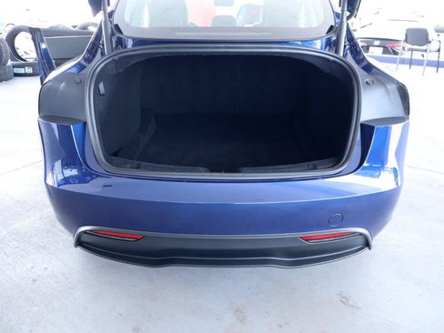 Used 2024 Tesla Model 3 Long Range RWD image 27
