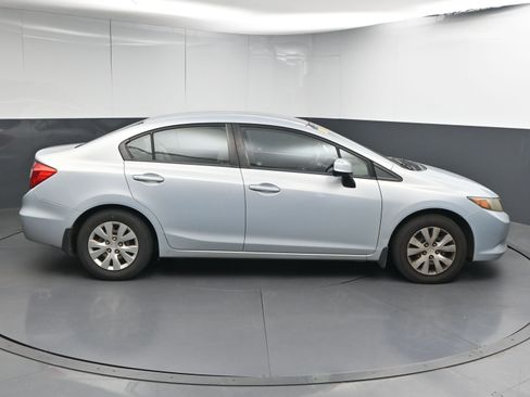 Used 2012 Honda Civic LX image 9