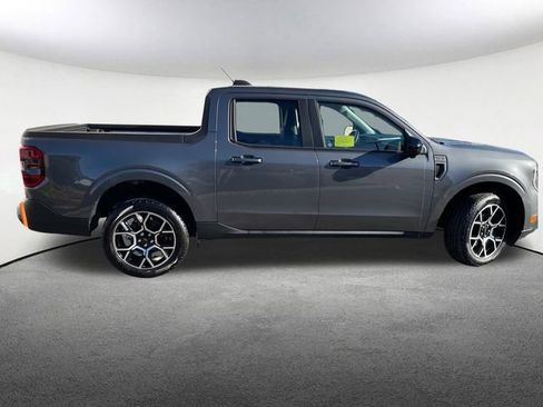 Used 2025 Ford Maverick Lariat w/ 4K Tow Package image 14