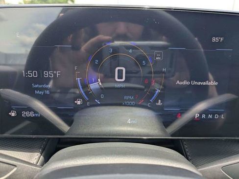 New 2026 Chevrolet Equinox LT w/ Convenience Package II FWD image 34