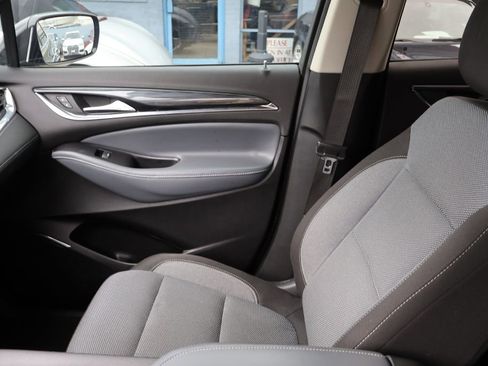 Used 2019 Buick Enclave Preferred w/ LPO, Cargo Package FWD image 40