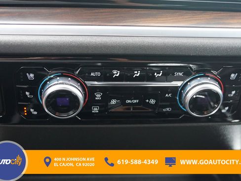 Used 2022 GMC Sierra 1500 SLT w/ SLT Premium Plus Package image 24