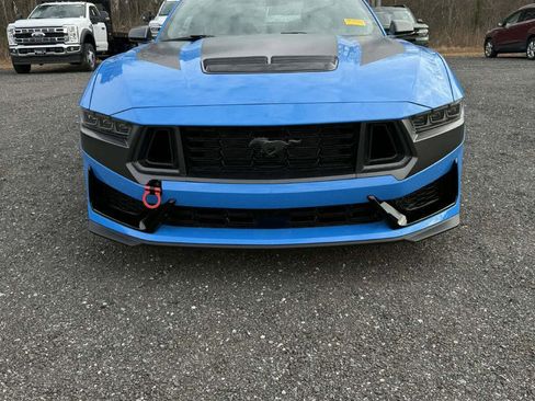 Used 2025 Ford Mustang Dark Horse image 2