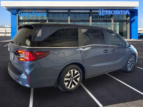 Certified 2026 Honda Odyssey EX-L image 2